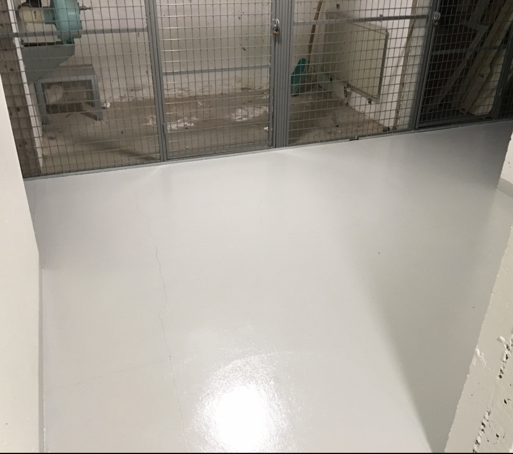 golvmålning-garage-betonggolv-tjörn-stenungusnd-orust-epoxy